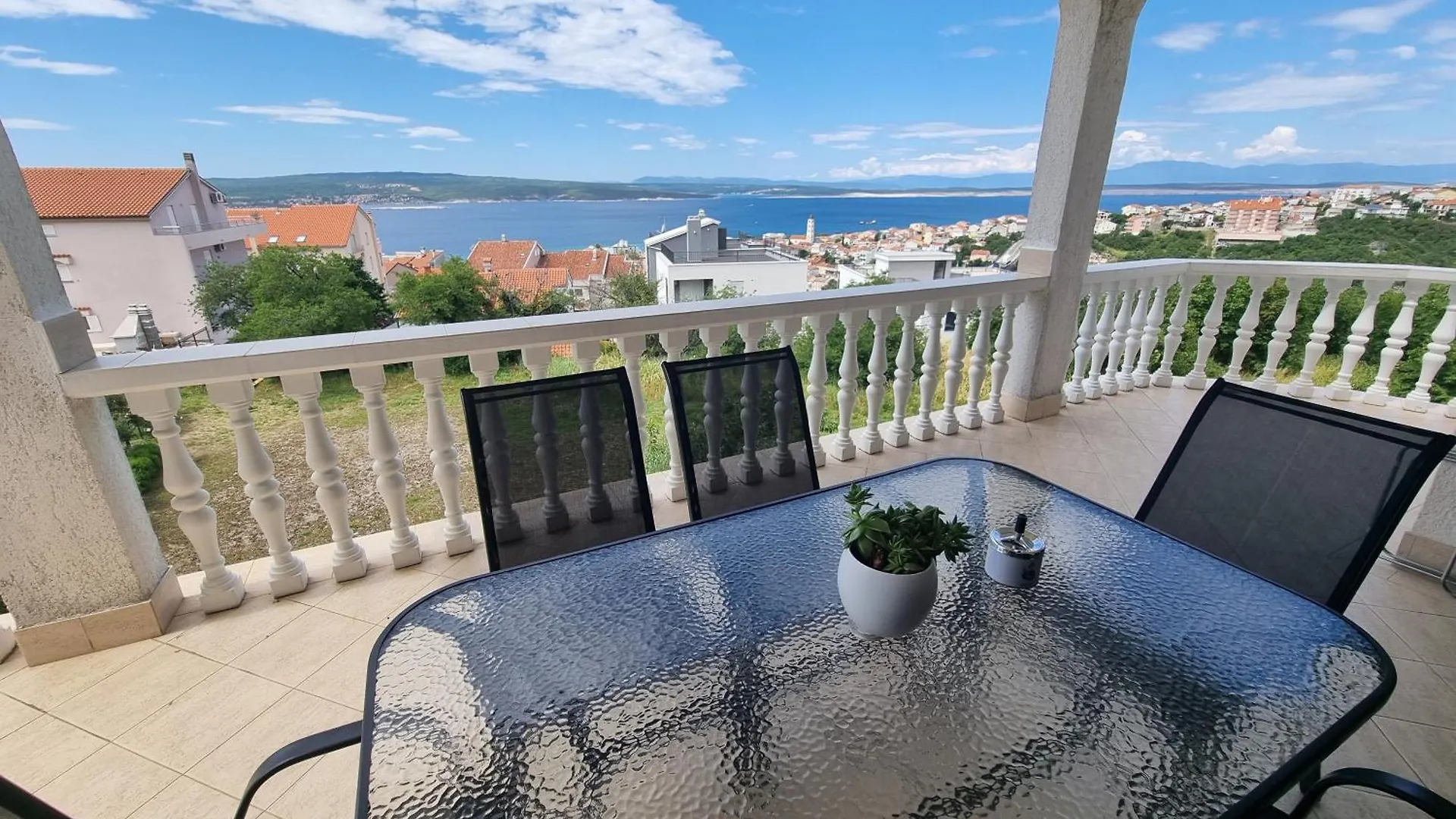 Apartments Grozdana Crikvenica 0*,